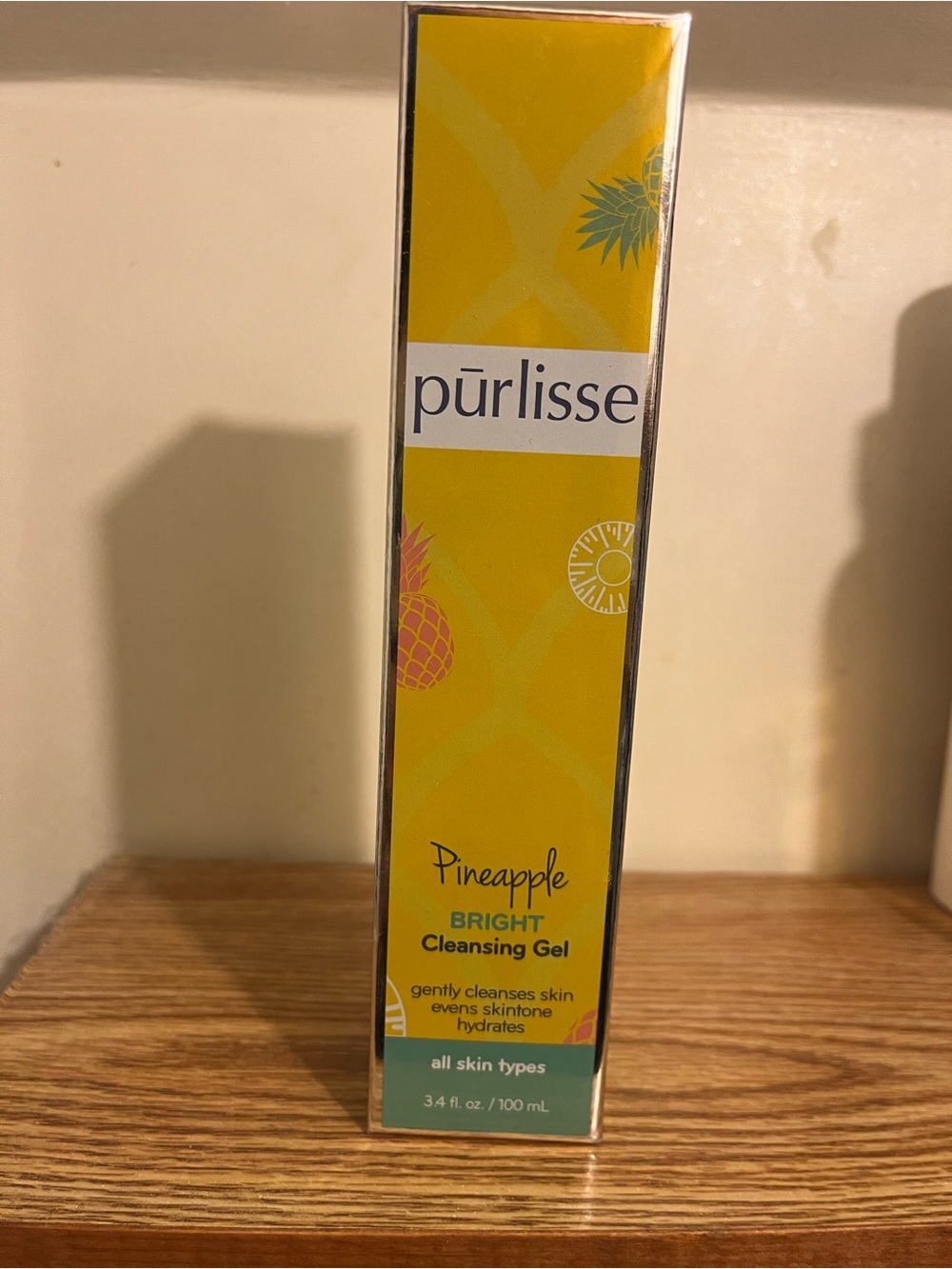purlisse Pineapple Bright Cleansing Gel — Yellow